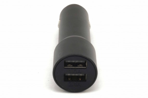 Автомобильное зарядное устройство 2 USB черный 1А/2,4А